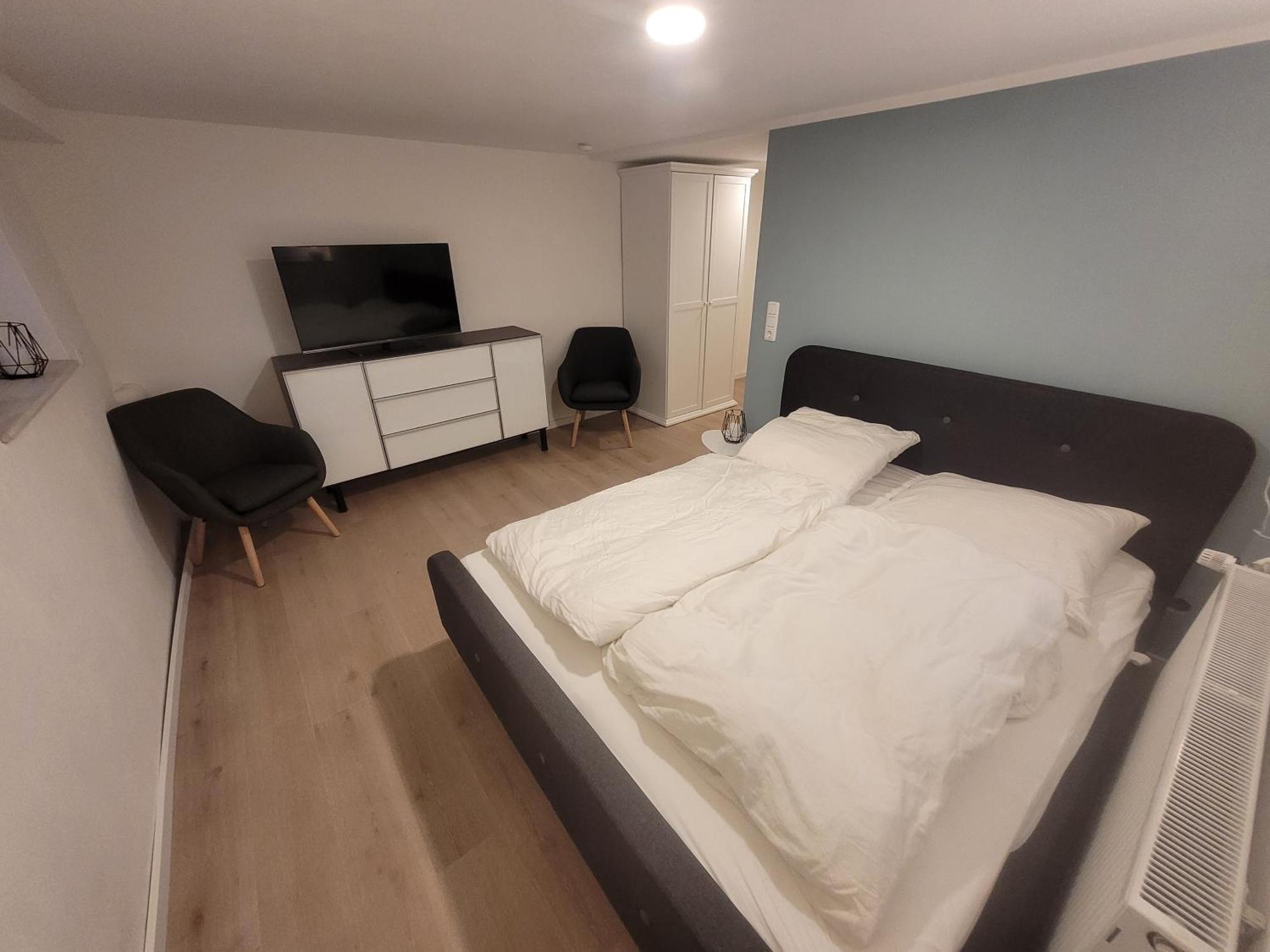 Zimmer Im Souterrain Mit Eigenem Bad Celle Exterior photo